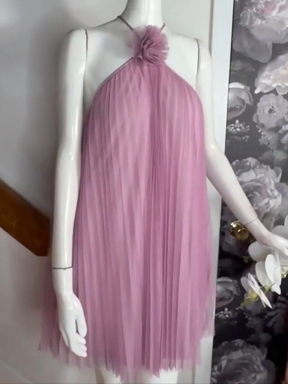 Pleated Halter Mini Dress with Floral Neck Accent - Lavender - Picture 5 of 9